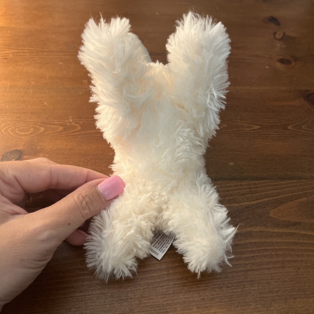 7"Aurora Mini Flopsies Llama cream Furry Plush - Picture 6 of 6